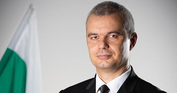 И Костадин Костадинов се цани за президент