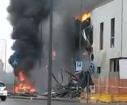 Извънредно! Самолет се разби в сграда в Милано, има много загинали ВИДЕО 