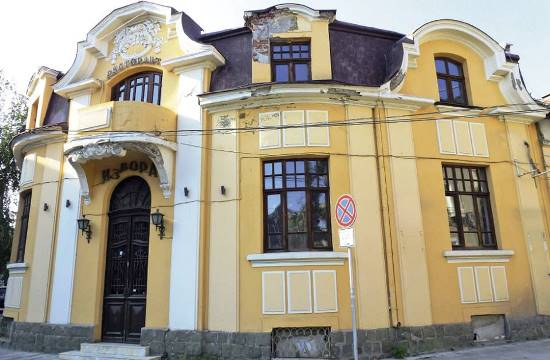 Продават за над 1 млн. евро най-прочутата къща в Бургас 
