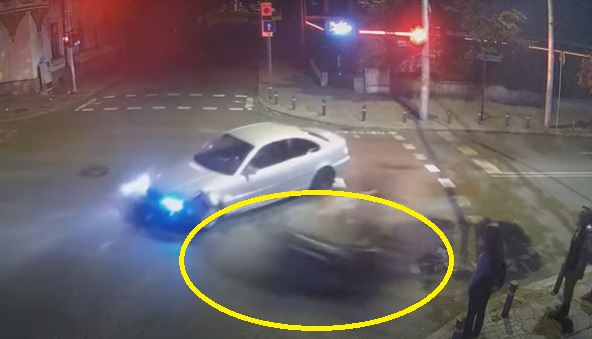 Първо ВИДЕО от убийството на моторист в Стара Загора от дрогиран англичанин 