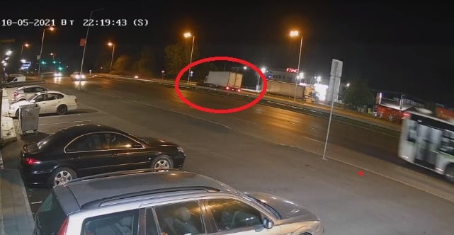 Зловещо ВИДЕО от момента, в който мъж губи живота си на Ботевградско шосе в София