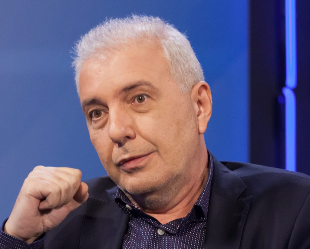 Димитър Недков: Доживяхме - дяволски прочит на Конституцията