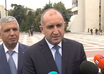 Радев посече Панов, шикалкави за дебат с проф. Герджиков и се оправда, че...