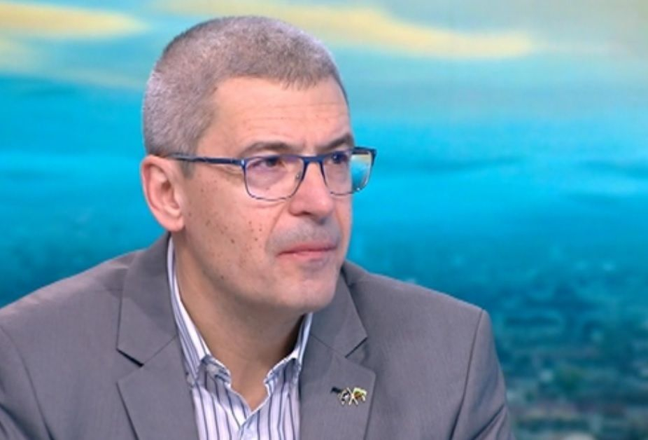 Проф. Илко Гетов вещае самоизолация за България, ето причината