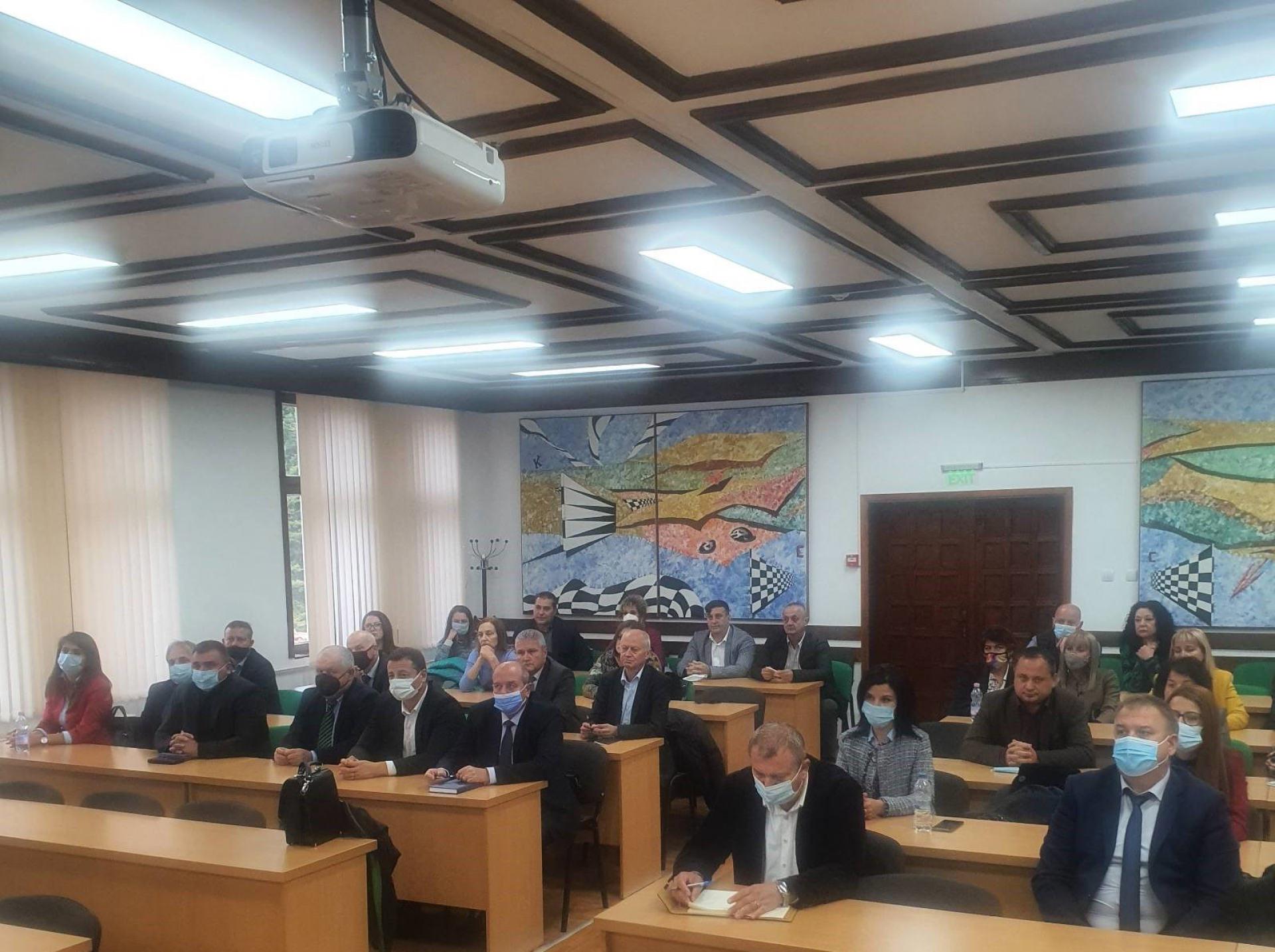 Главният прокурор Иван Гешев проведе работна среща с магистратите от Апелативен район-Пловдив СНИМКИ