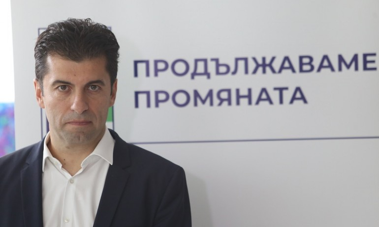 Гореща интрига! Кирил Петков открадна ценен кадър на ДБ