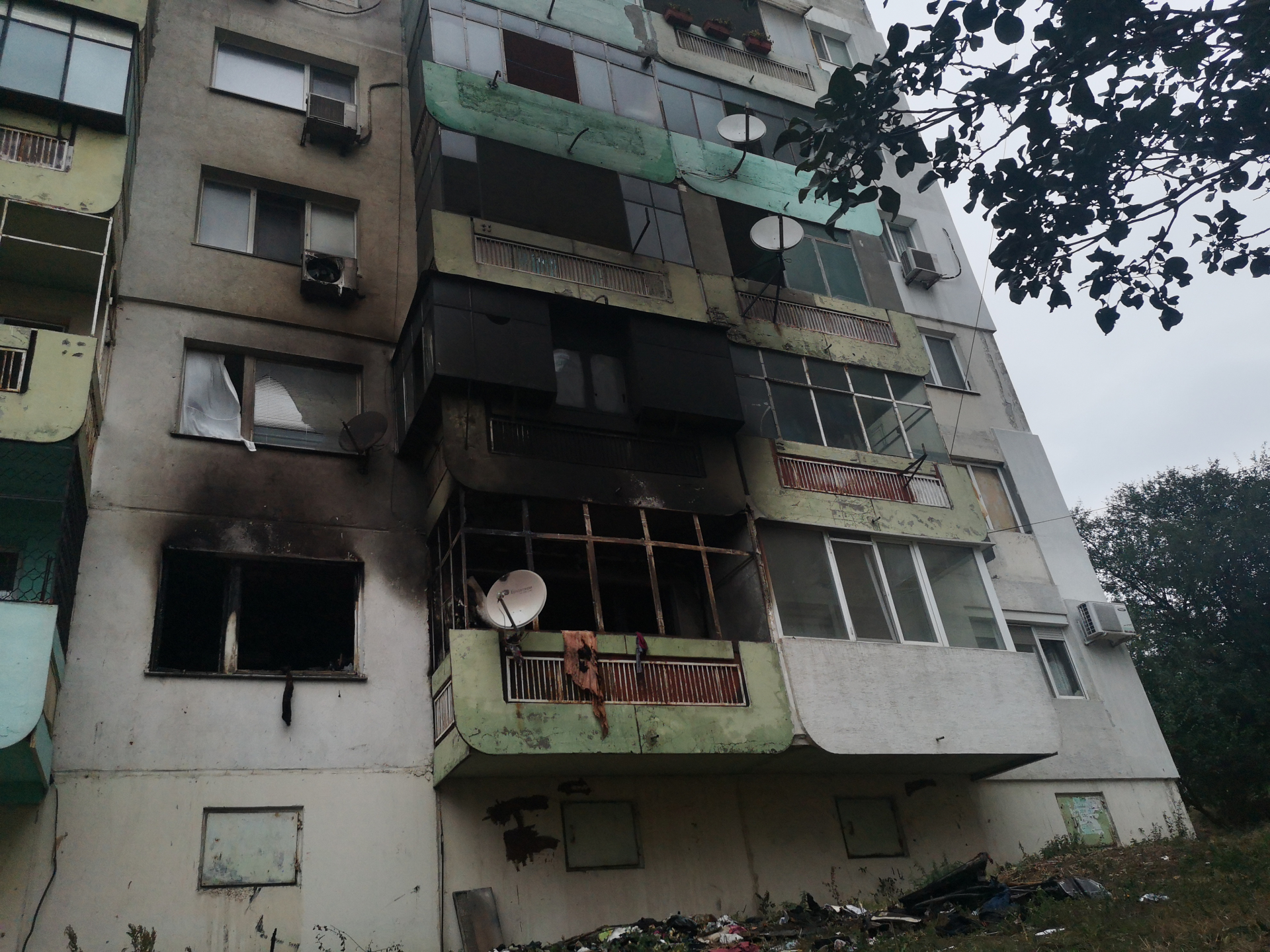 Близки на трагичното семейство от "Владиславово": Родителите са наркомани, а майката също и... 