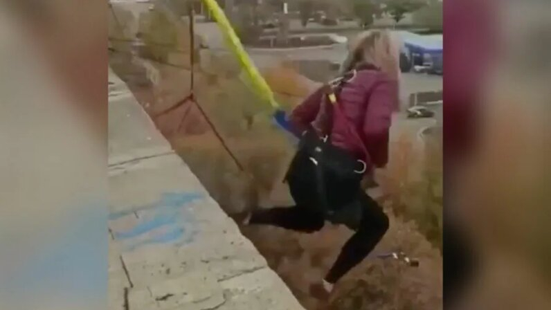 ВИДЕО 18+ запечата как момиче намери смъртта си след скок с бънджи