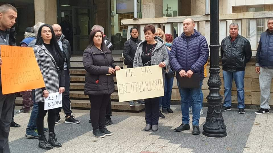 БЛИЦ ТВ: Дъщерята на Машора: Затворите в Гърция са пълни с невинни българи 