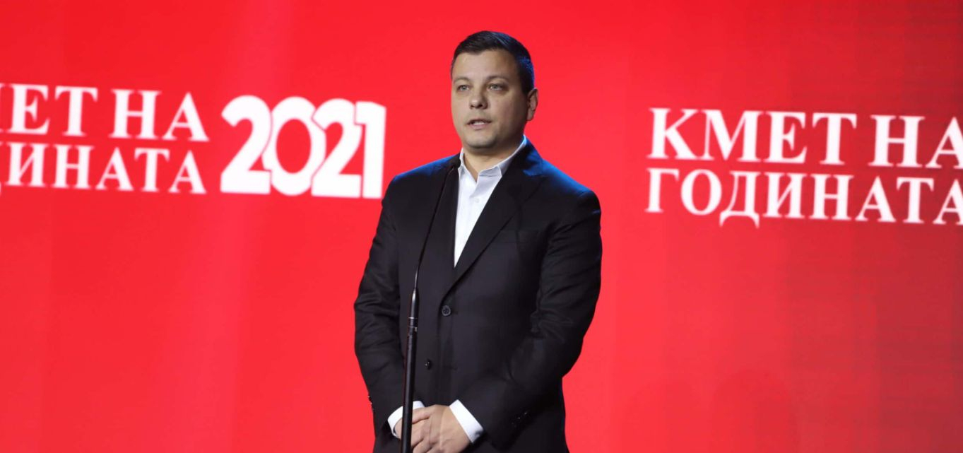 Ексклузивно! Вижте кой спечели престижната надпревара "Кмет на годината"