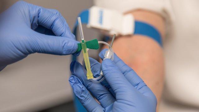 Кошмарът на една майка: 10-г ми син кара безсимптомно К-19, а след 2 месеца...