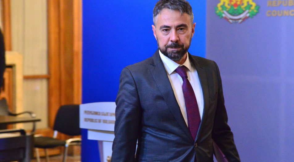 Министър Живков: България подкрепя създаването на европейски кризисен фонд