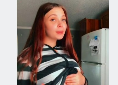 21-годишна забременя за четвърти път и вбеси мрежата ВИДЕО