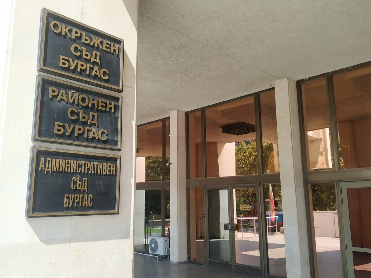 Латино драма в Бургас: Седмокласничка се закани - или сватба с любимия, или смърт 