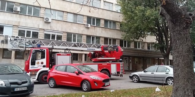 Извънредна ситуация в шуменската болница вдигна на крак полиция и пожарна 