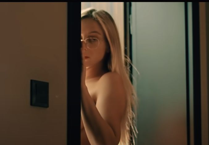 Паулина от "Игри на волята" се пусна чисто гола ВИДЕО 18+