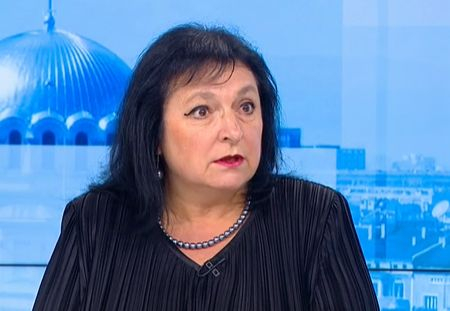 Доц. Гломб  обясни защо нито една държава не е въвела сертификат за антитела