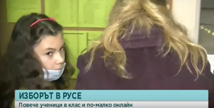 Демонстрация НА ЖИВО: Как реагира дете в Русе при вземане на проба за тест