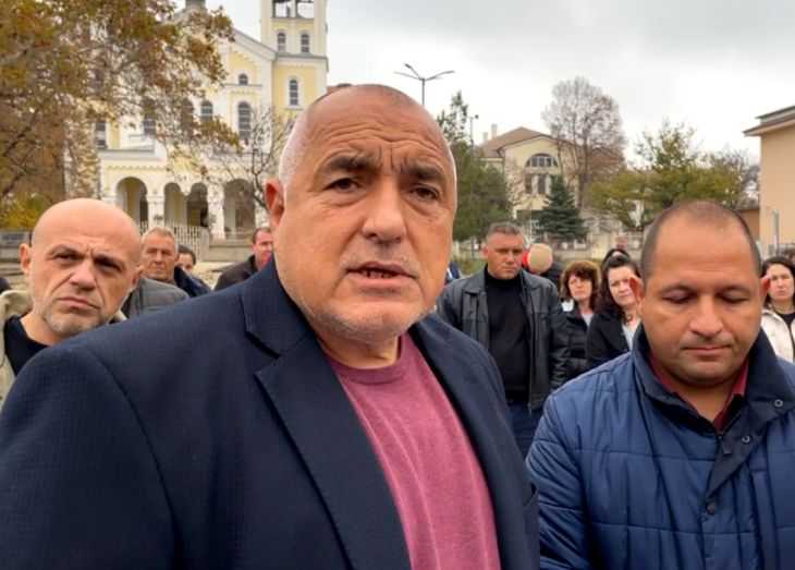 Борисов гневно разкри нова измамна схема с белите пластики на машините за гласуване