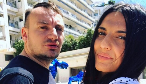 Пиленцата от Монако замениха Ролс-Ройс-а с тротинетка СНИМКИ