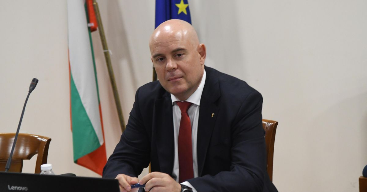 Иван Гешев изпрати становище до КС: Крими регистрацията на МВР е незаконна