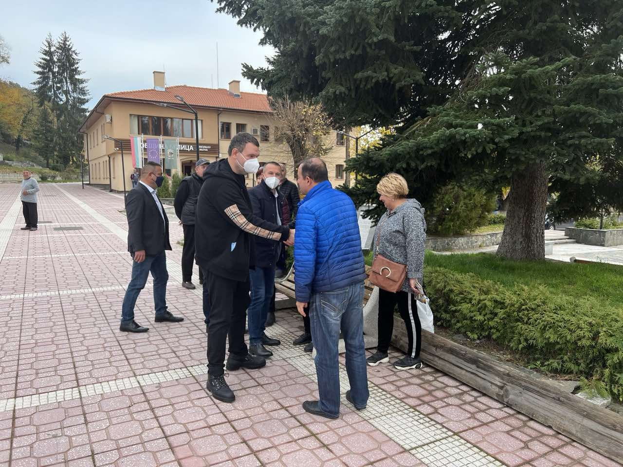 Числата категорични: Пеевски нанесе съкрушителен удар срещу Христо Иванов!