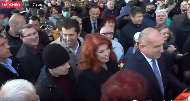 Радев закри кампанията си в компанията на харвардците, Манолова и човек на Слави ВИДЕО