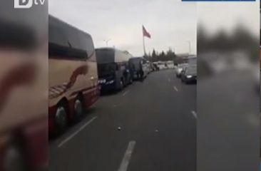 Спряха над 30 автобуса от Турция за проверка на „Капитан Андреево“