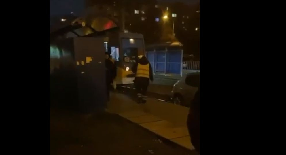 Първо в БЛИЦ! Среднощно меле в София сащиса всички ВИДЕО