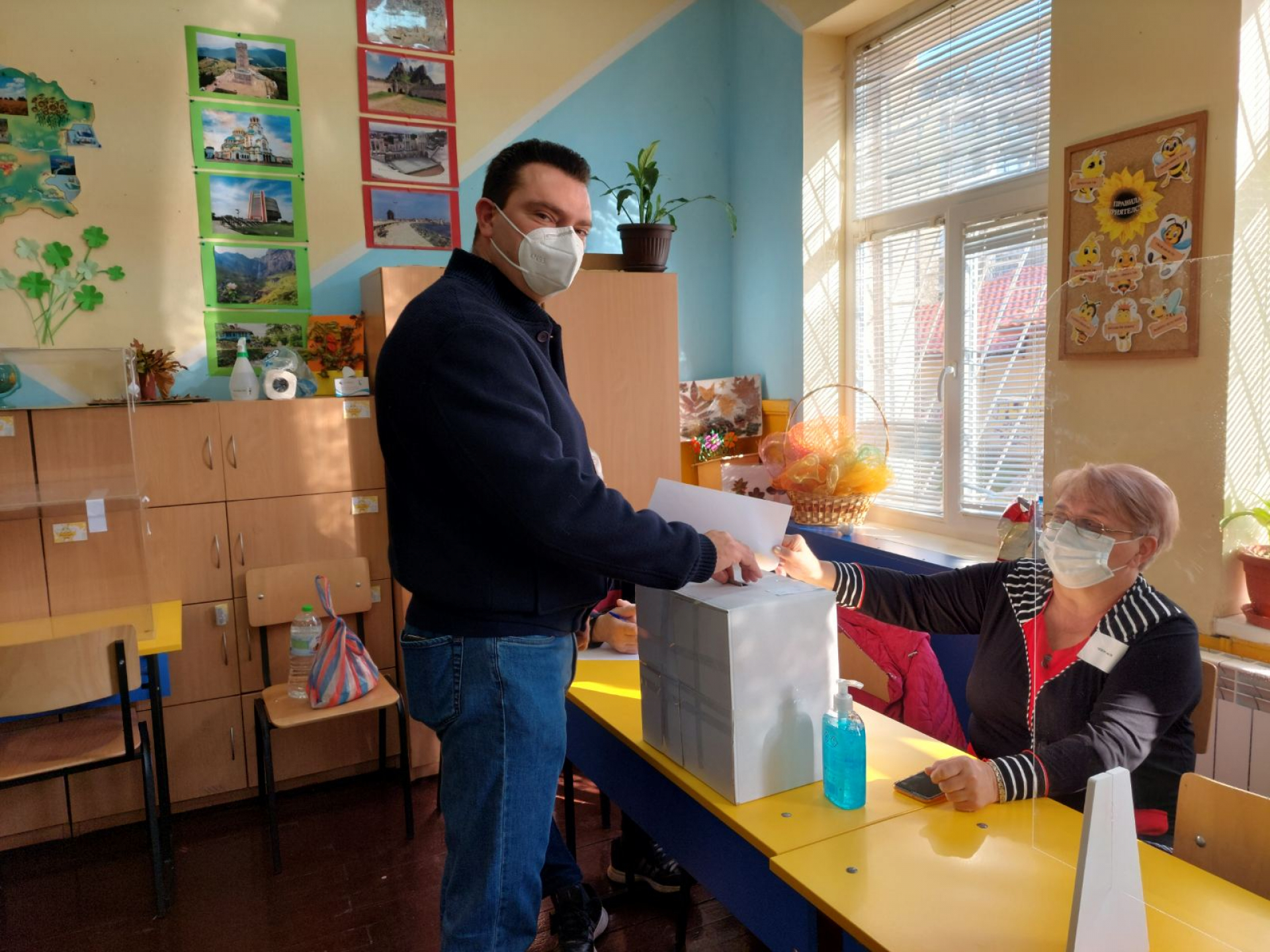 Калоян Паргов призова всички български граждани да упражнят вота си