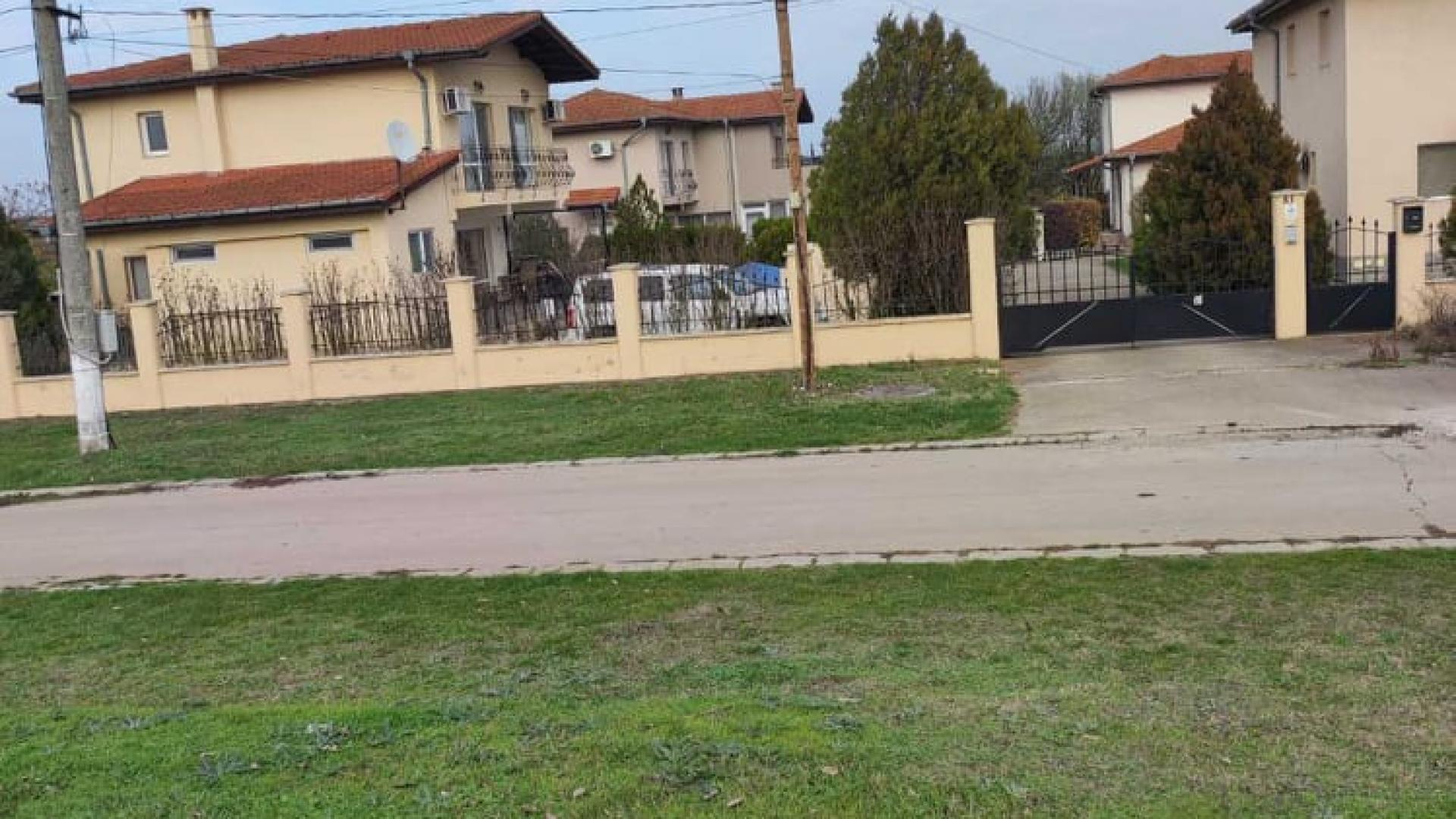 Чужденците се избиват за имот в това наше село, цените скочиха до небето 