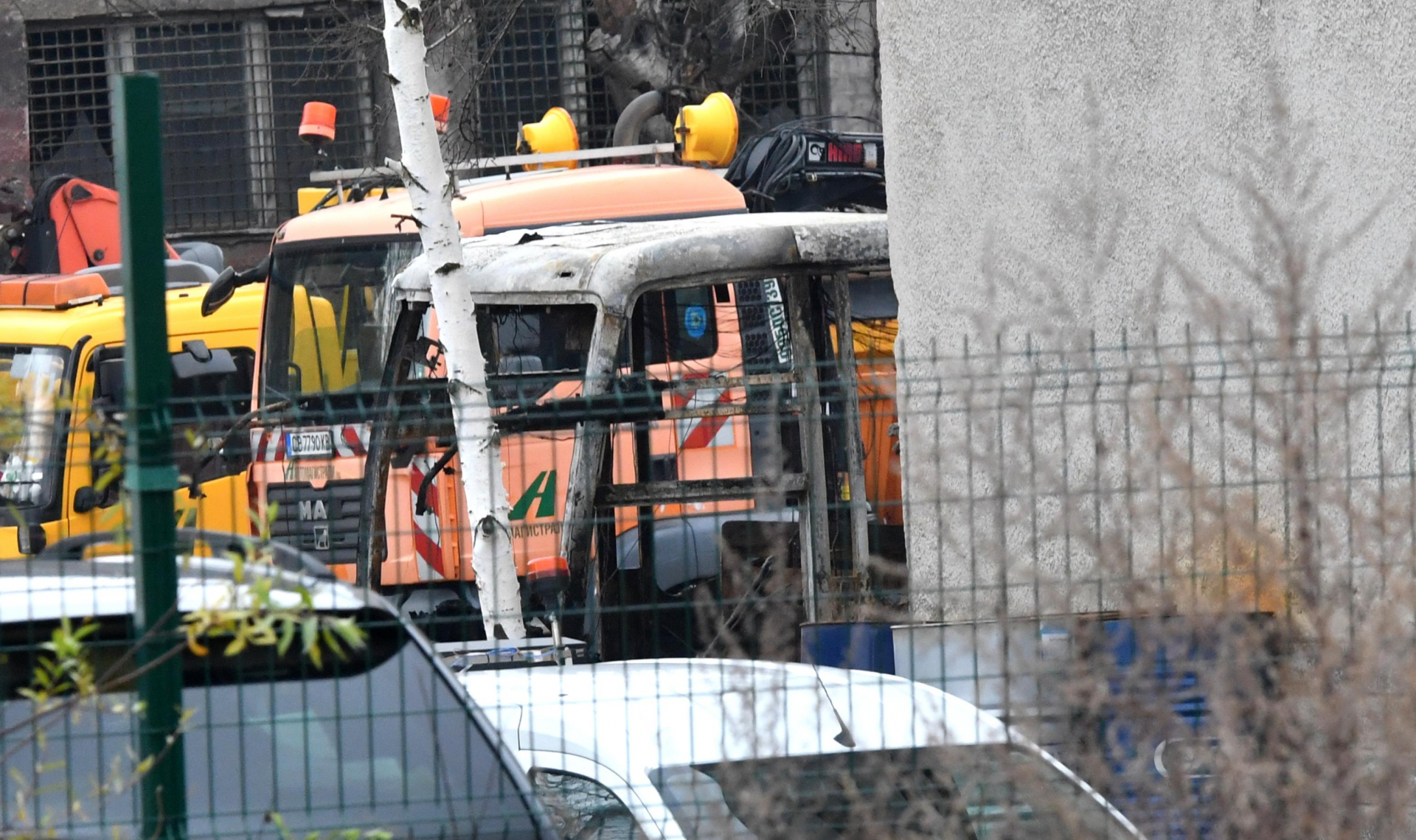 СНИМКИ разкриха какво се случи с автобуса ковчег от АМ "Струма"