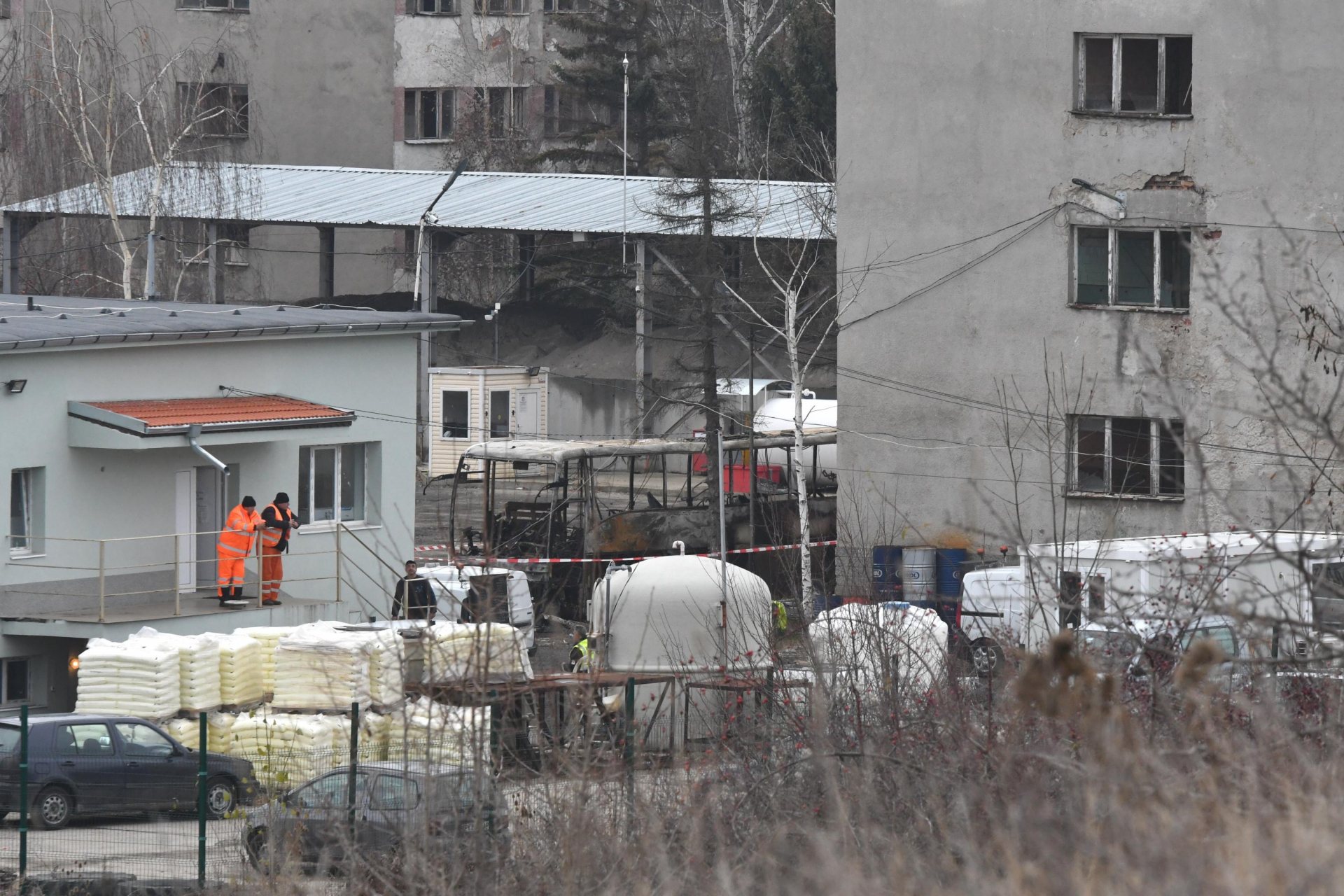 СНИМКИ разкриха какво се случи с автобуса ковчег от АМ "Струма"