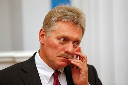 Песков с важно уточнение за К-19 ваксината, която Путин е тествал върху себе си  