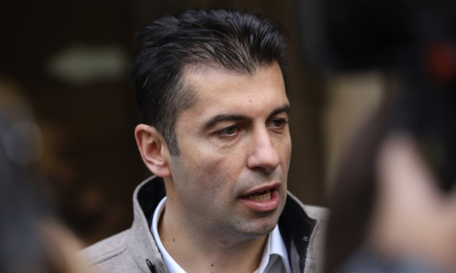 Разгневен анализатор: ПП изисква да отделим за шепа политически паразити и цели министерства и десетки милиони 