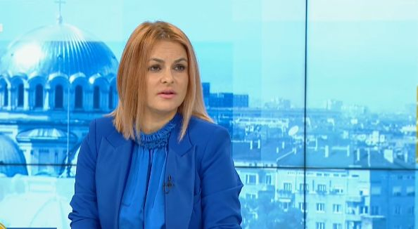 Д-р Бацелова шокира: Има интубирани деца от К-19