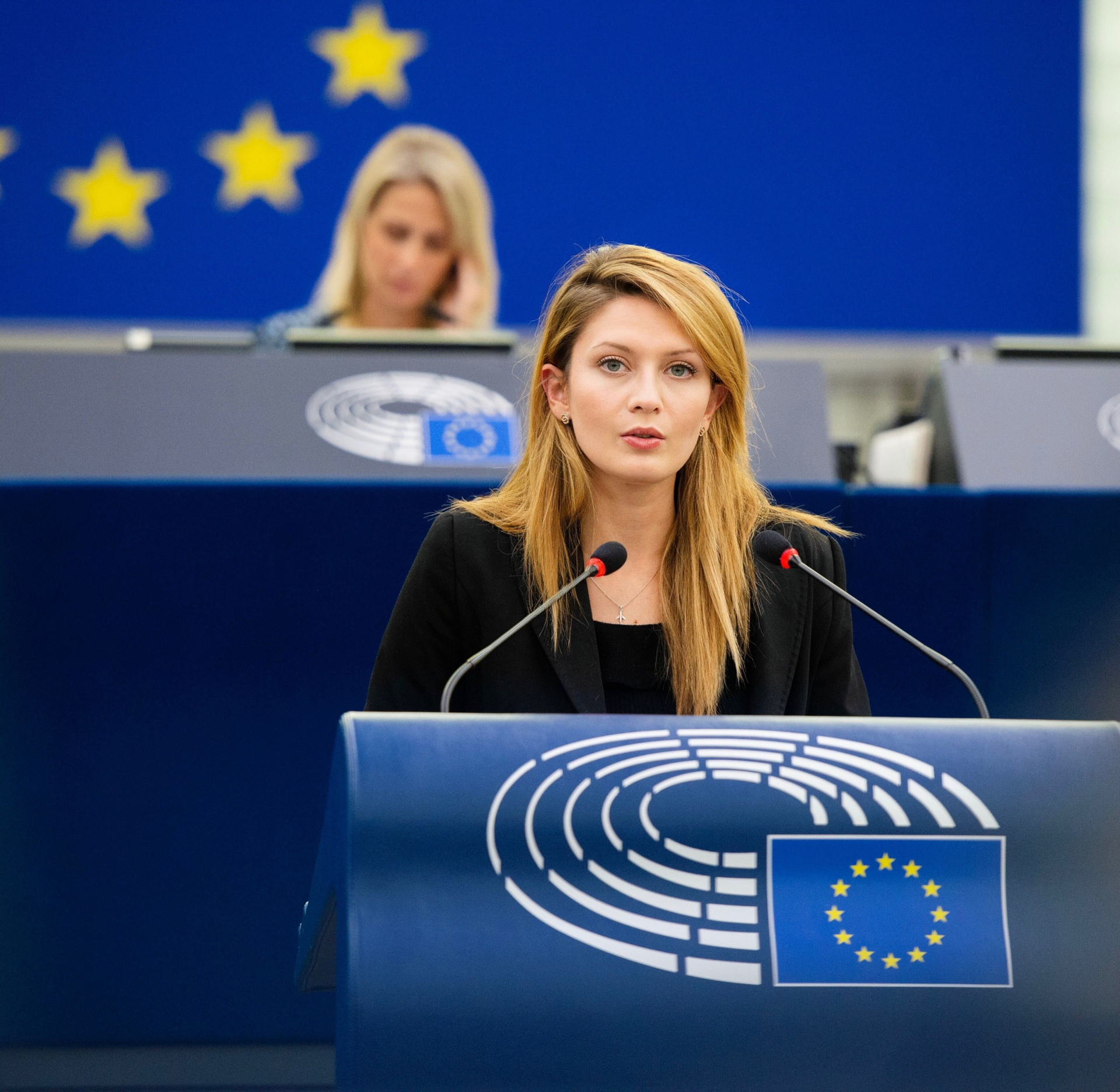Евродепутатът Цветелина Пенкова е избрана за вицепрезидент на Групата за подкрепа на ядрената енергетика в Европейския парламент