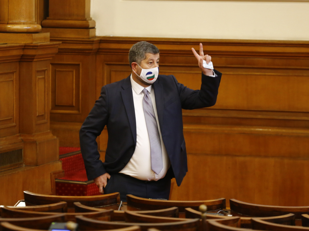 Христо Иванов намери решение на кризата в парламента ВИДЕО