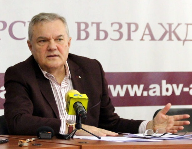 Обиски и арести: Румен Петков осъди остро ПП за това, което са замислили