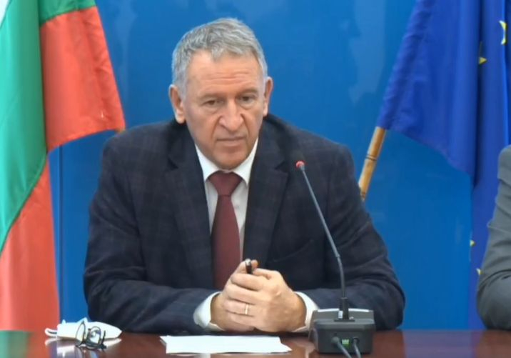 Кацаров се оправда за превръщането на болница "Лозенец" в детска ВИДЕО