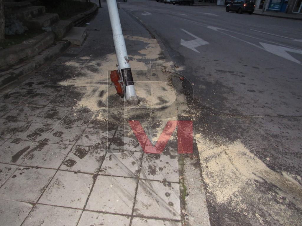 Тежка катастрофа в Русе, 18г. момче е в кома заради... СНИМКИ