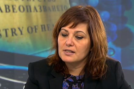 Номинираната за здравен министър повдигна завесата над личния си живот 