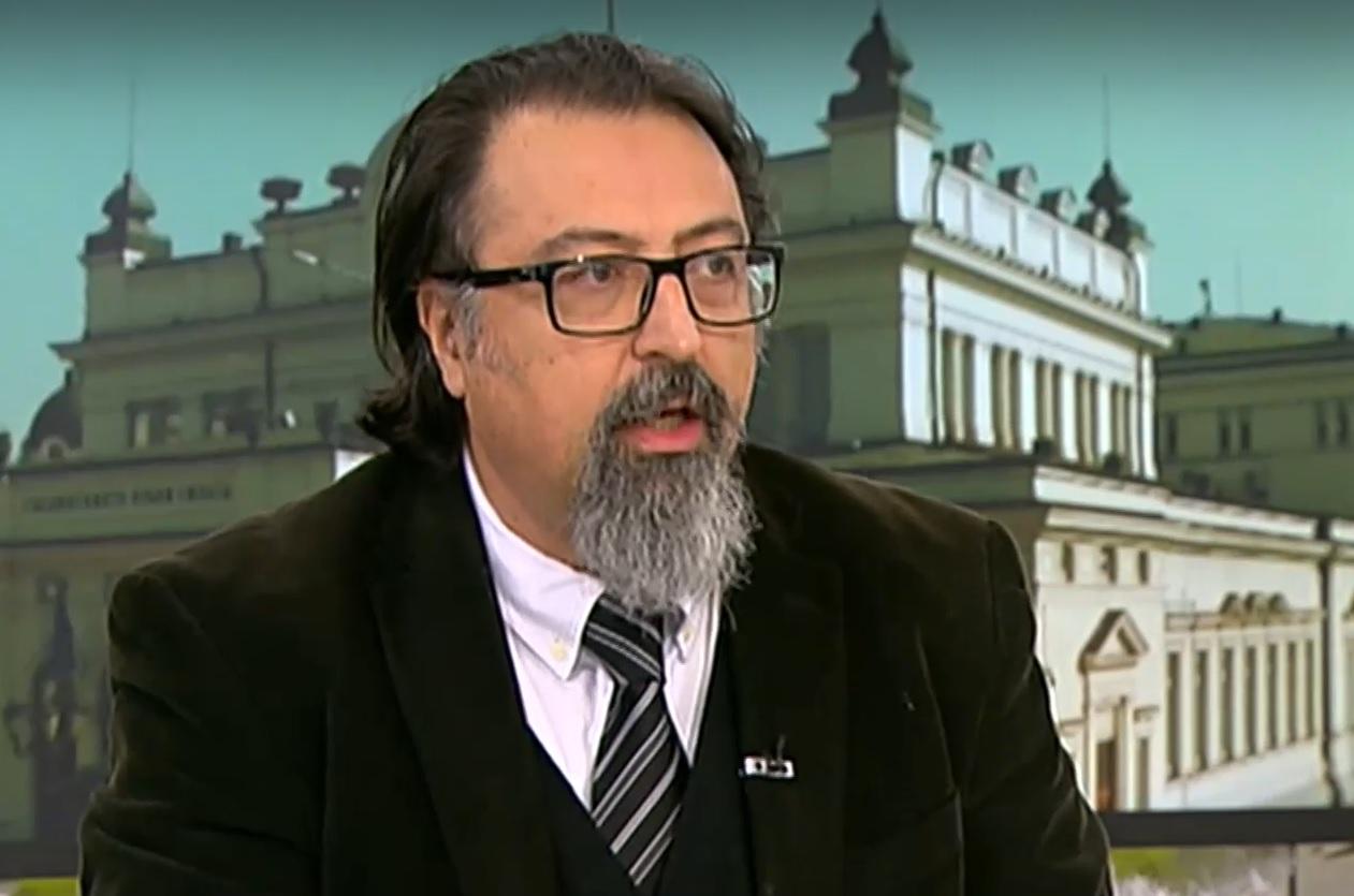 Виктор Николаев към адвокат антиваксър: Цвъкате глупости, лъжи и простотии ВИДЕО