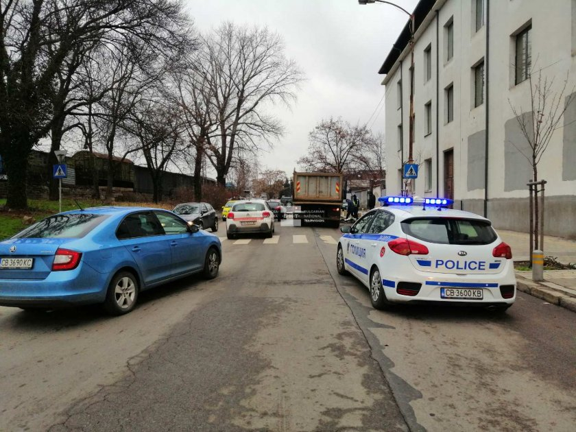 Ужас! Камион помете и уби жена в центъра на София 