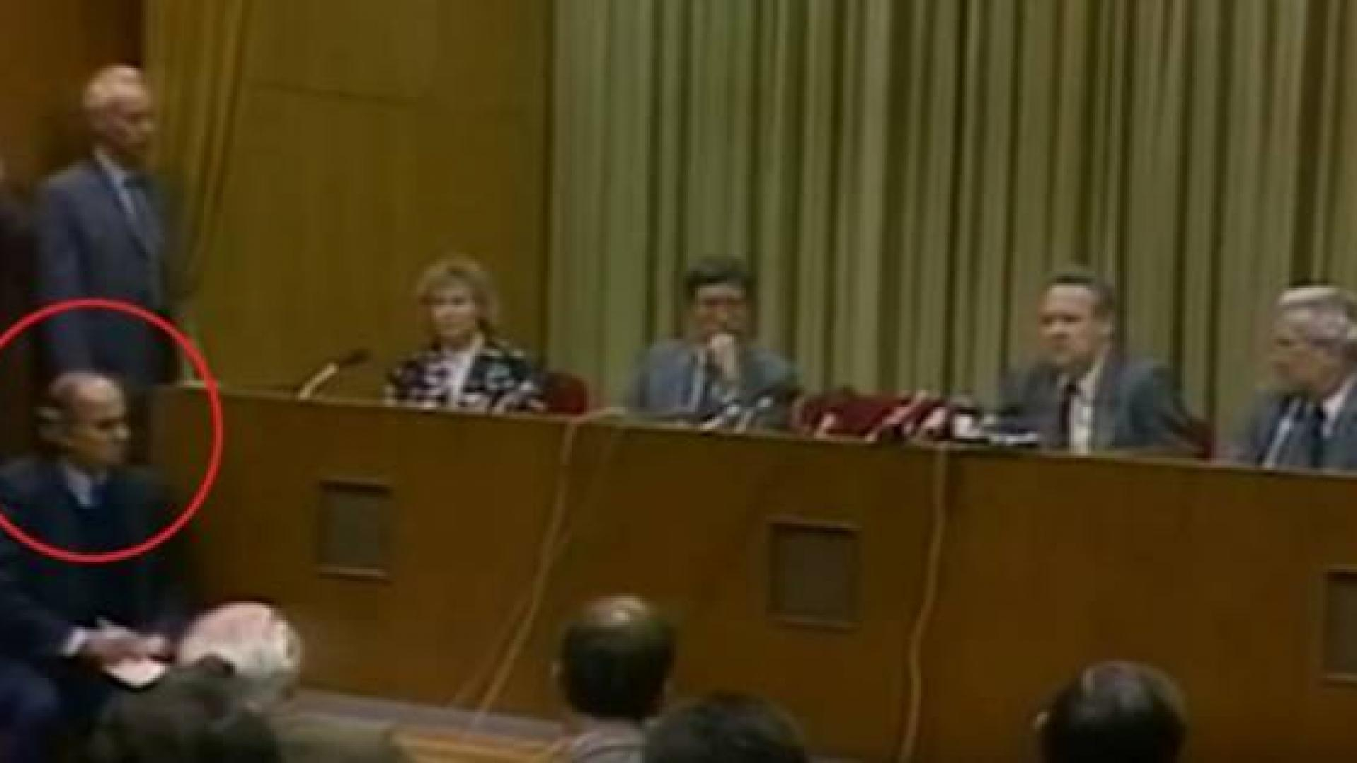 Тъжна вест: Почина журналистът, срутил Берлинската стена