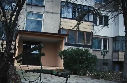 Столичен квартал на нокти! Известен фотограф с психични проблеми опита да убие родителите си ВИДЕО