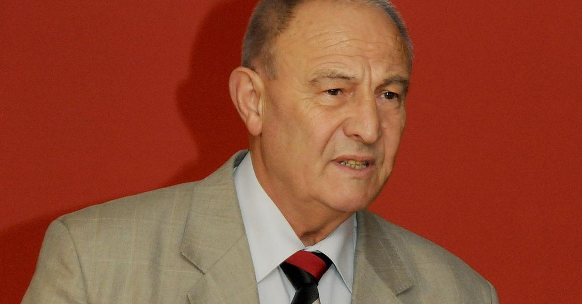 Проф. Топалов каза какво трябва да направи ЕС, ако иска от нас "зелена светлина" за Скопие