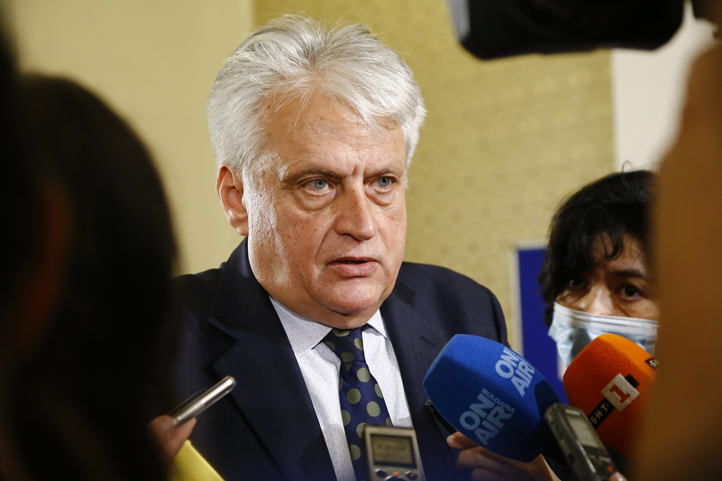 Рашков онемя от тези 7 въпроса за испанския доклад за Барселонагейт 