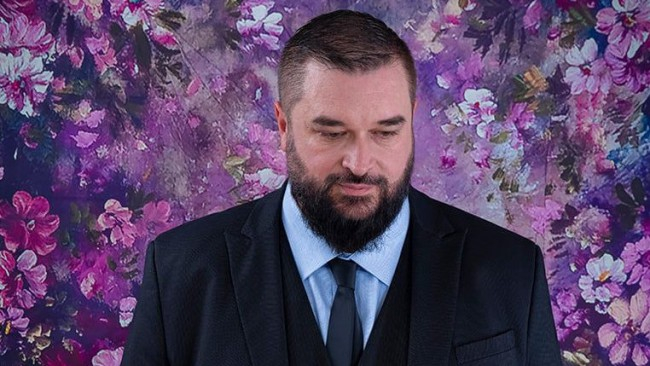 Наша гордост! Най-сексапилният писател в света е българин, кой е той СНИМКИ