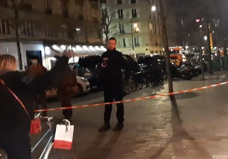 Заложническа драма в магазин в сърцето на Франция ВИДЕО